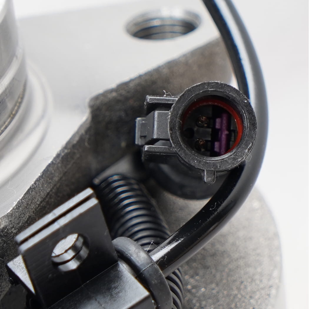 Hanhub 515119 etupyörän napa ja laakerikokoonpano, joka on yhteensopiva F-150: n kanssa, korvaa 9L3Z1104A BR930759 SP550214 6-lug