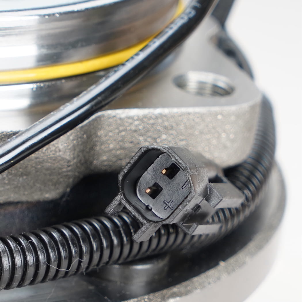 Hanhub 515132 Etupyörän napa ja laakerikokoonpano, joka on yhteensopiva F-450 Super Duty F-550 Super Duty -sovelluksen kanssa, korvaa BR930804 HA590438 BC3Z-1104-C DC3Z-1104-C 10-Lug